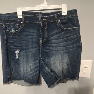 Vigoss Blue Jeans with Classic Indigo Wash Size 16